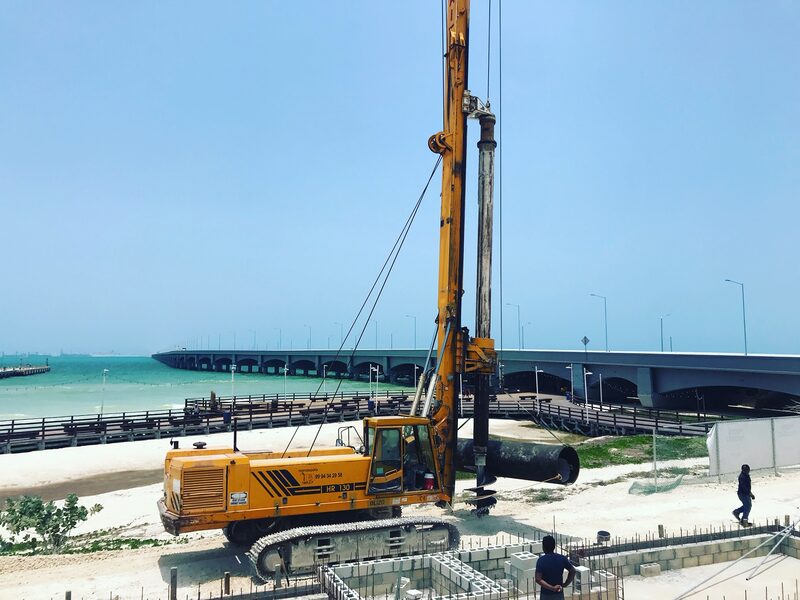 Perforación de pilotes en casa de playa, Telchac, Yucatán